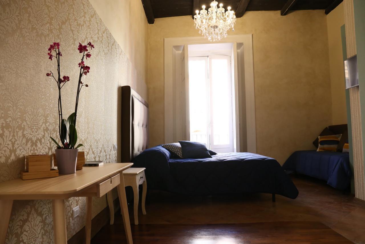 Suite Palazzo Luciani Salerno Exterior photo